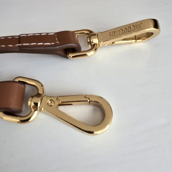 Jacquemus Le Grand Bambino Shoulder Bag  with Gold Logo. - Picture 2 of 4